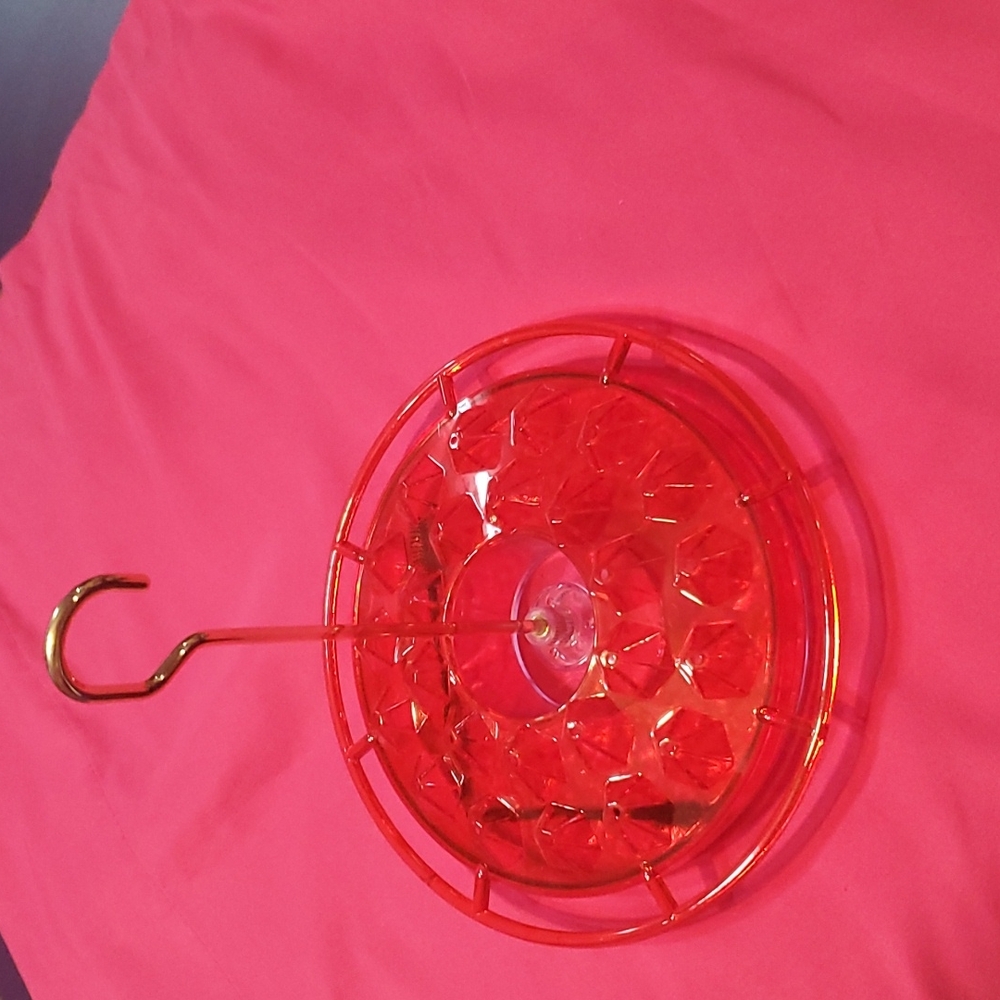 Hummingbird feeder